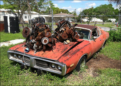 Dodge-Charger-3qtr.jpg