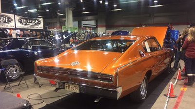 APUB9005.jpg APUB9005.jpg