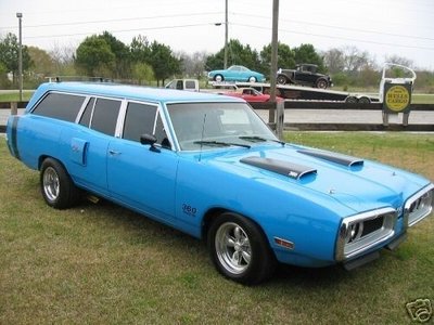 e743ed34a67847b904d2c5401e884dfd--dodge-coronet-station-wagon.jpg