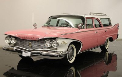 a3b0402c06929fb24dc783eb610027d9--stationwagon-pink-cars.jpg