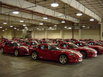 Dodge-Viper-2002-3.jpg