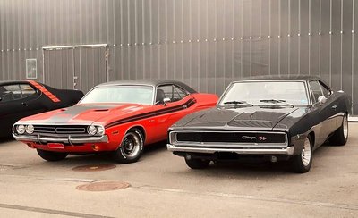 1971-Dodge-Challenger-RT-and-1968-Dodge-Charger-RT.jpg