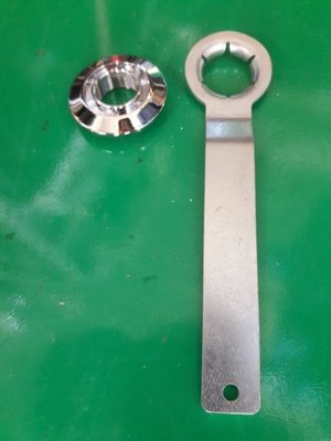 MirrorBezelLateA1A.jpg MirrorBezelLateA1A.jpg