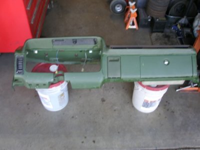 Dash Pad 71-74 B Body 007 (Small).JPG