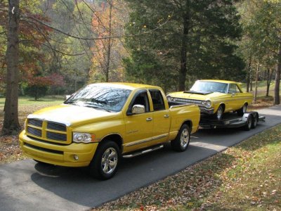 2011 yellow truck 009b.jpg