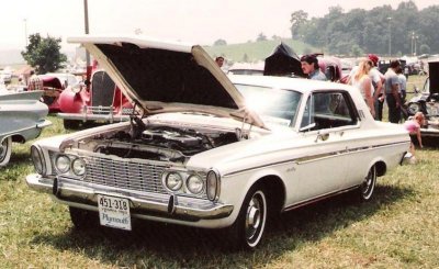 1963 Plymouth 426 4sp 002.jpg