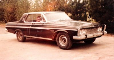 1963 Plymouth 426 4sp 001.jpg