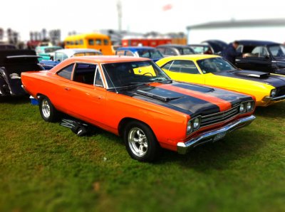 IMG_0440-tiltshift - small.jpg IMG_0440-tiltshift - small.jpg