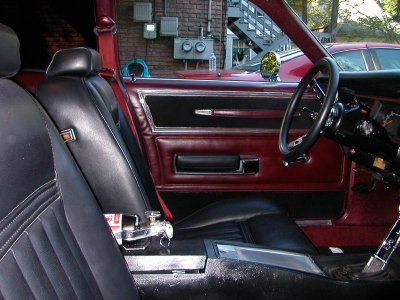 dodge interior2 006.jpg