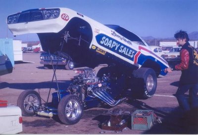 71 Challenger FC Larry Huff & Soapy Sales.jpg