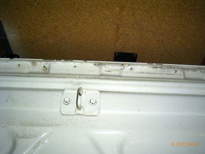 Boot lid center.jpg