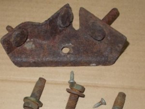 Bracket1.jpg Bracket1.jpg