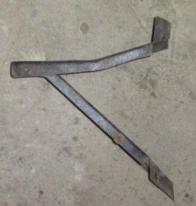 bumper bracket.jpg bumper bracket.jpg