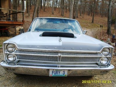 65 Plymouth Fury frontal view.jpg