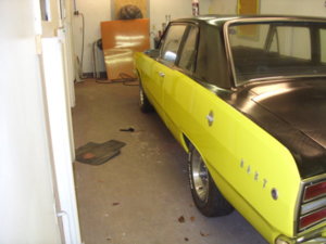 YELLOW DART 014.JPG YELLOW DART 014.JPG