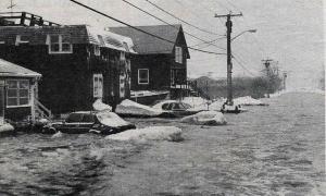 blizzard_of_1978_high_street.jpg blizzard_of_1978_high_street.jpg