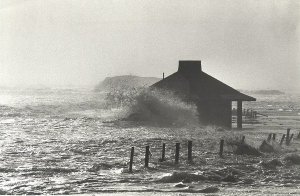 Blizzard-of-1978-Storm-Surge-Coast-Gaurd-Beach-Eastham-Cape-Cod-MA1.jpg