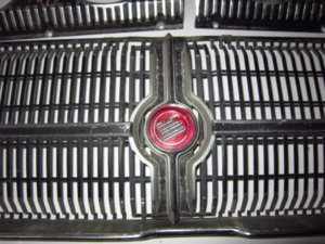 67 coronet grille 004.JPG