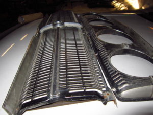 67 coronet grille 003.JPG