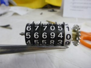 feb818r.jpg feb818r.jpg