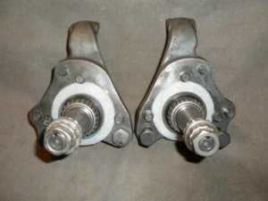 Spindles A Body 73-76 001 (Small).JPG Spindles A Body 73-76 001 (Small).JPG