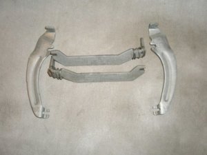 Brake Backing Plates & Parts 005 (Small).JPG Brake Backing Plates & Parts 005 (Small).JPG