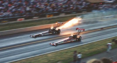 91 Dragster TF Don Prudhomme Fire VS KennyBernstein.jpg