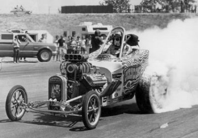 23 Ford T F-A AA-A Nanook flame-car burnout.jpg