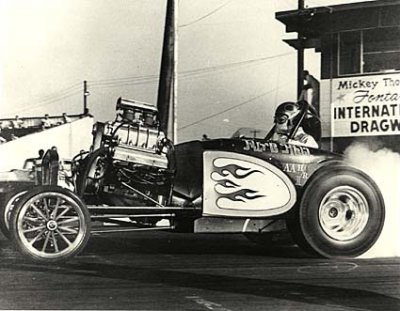 32 bantam F-A AA-A Don Petrich Pure Hell Fontana 1964.jpg