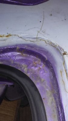 pass trunk corner drip channel.jpg pass trunk corner drip channel.jpg