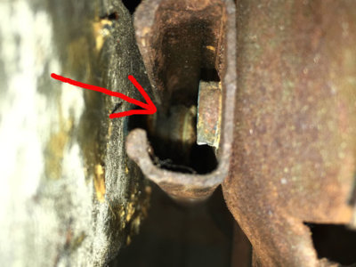 Roller behind bolt in track.jpg Roller behind bolt in track.jpg