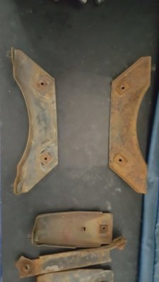 Grill brackets 2.jpg