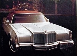 1976_Chrysler_New_Yorker_Brougham.jpg