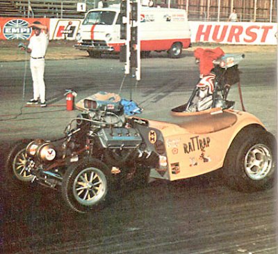 32 Bantam F-A AA-A RatTrap Lions Drag Strip.jpg