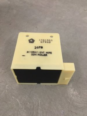 wiper relay 6.jpg wiper relay 6.jpg