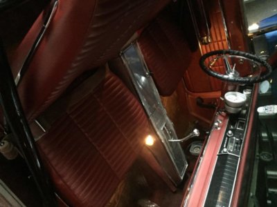 interior.JPG interior.JPG