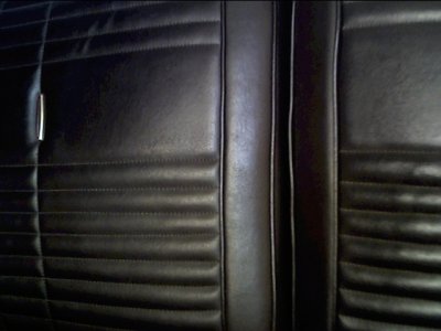 68 RR BLK Decor seat center stitching #9 Jul11_72.JPG