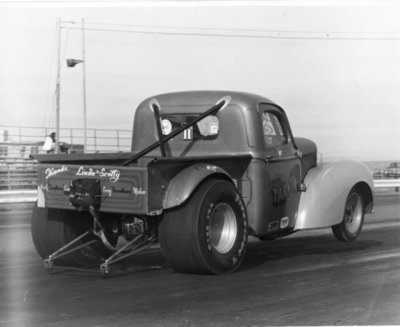 willylaunch (2).jpg willylaunch (2).jpg