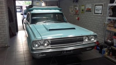 Dodge in garage 2.jpg Dodge in garage 2.jpg