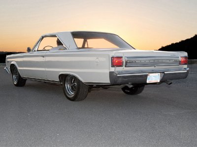 mopp_0810_02_z+1966_plymouth_satellite+rear_view.jpg