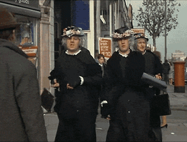 tumblr_p6en0tbTef1uxbwf5o1_400.gif