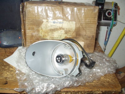 NOS turn signal housing.JPG