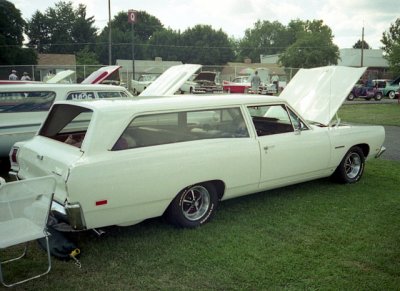 '69 2dr Plym Wagon.jpg