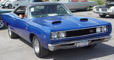 1968-Dodge-Coronet-Blue-fa-rt-sy.jpg