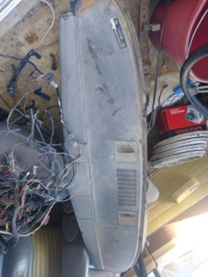 1016181652.jpg 1016181652.jpg