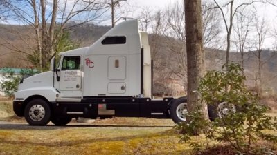 Stella Poses 2.jpg Stella Poses 2.jpg