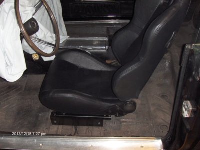 newseats 001.JPG