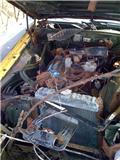 73charger4 6cly.jpg