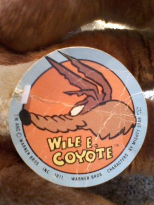 18 inch Wile E 003.jpg 18 inch Wile E 003.jpg