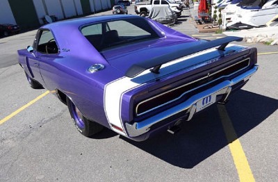 1970-Dodge-Charger-RT-HEMI-FC7-Plum-Crazy12-620x406.jpg